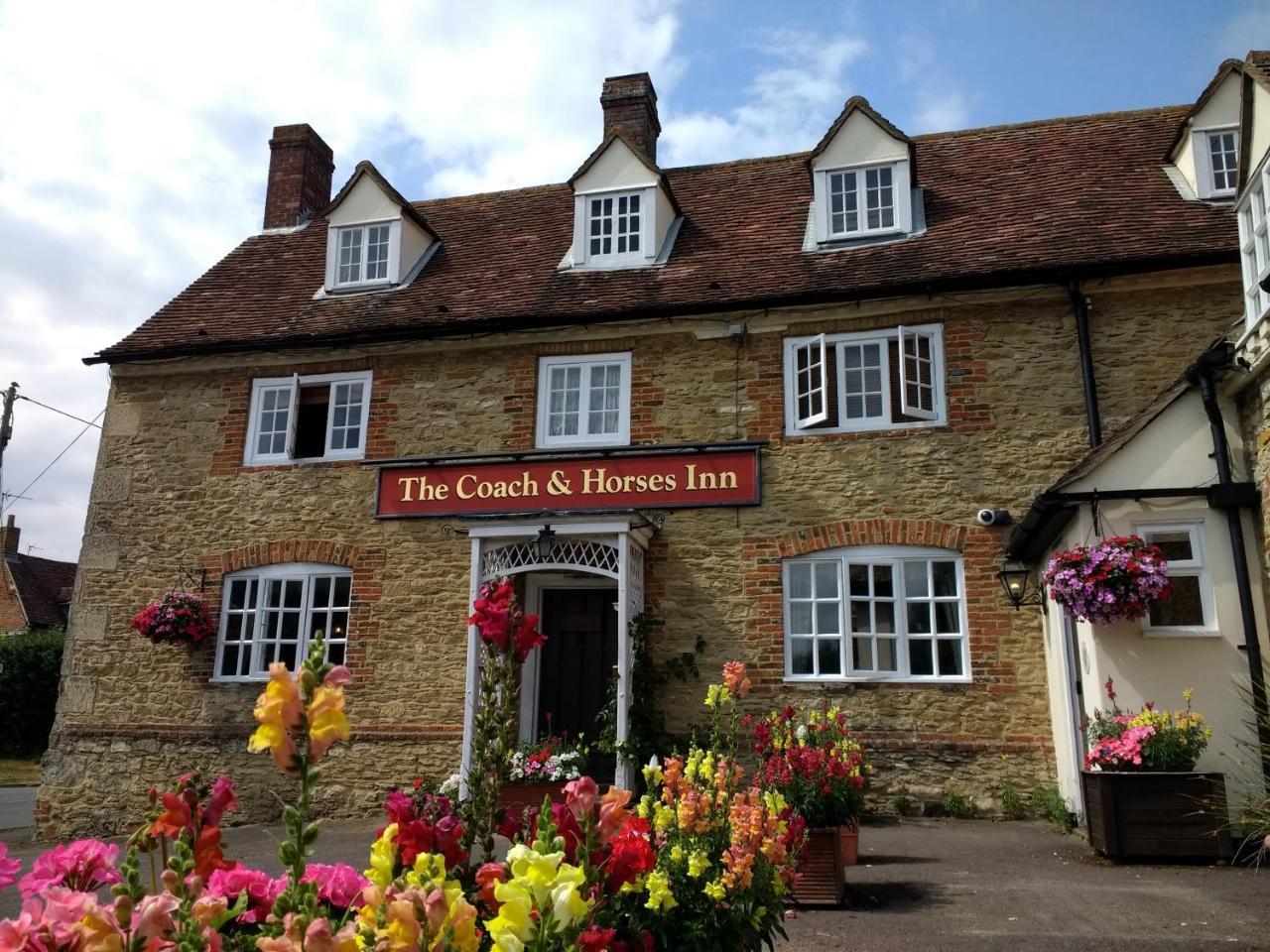 The Coach & Horses Inn Chislehampton 외부 사진